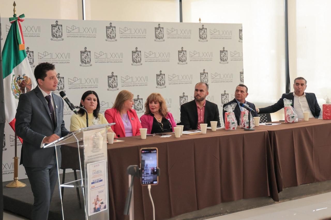 Jorge Cepeda Valdés durante una intervención en un foro en Nuevo León